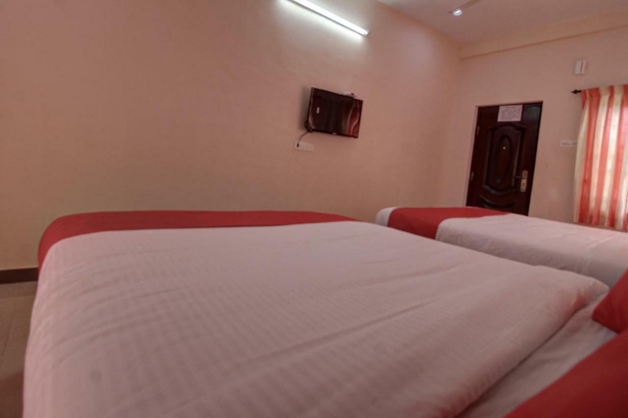 Oyo 42678 Hotel Vasantha Bhavanam Saver Coimbatore Ngoại thất bức ảnh