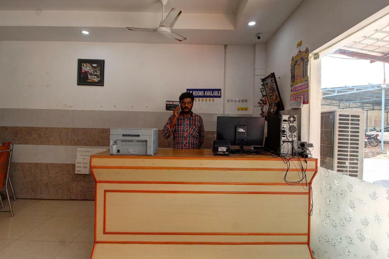 Oyo 42678 Hotel Vasantha Bhavanam Saver Coimbatore Ngoại thất bức ảnh